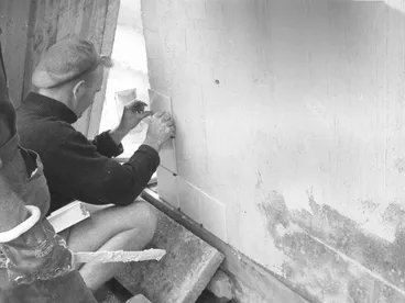 Image: Fletcher Holdings Ltd - Thorn Products Ltd: 1963 Christchurch-Lyttelton Road Tunnel - Fixing Tiles