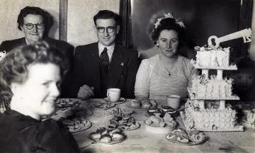 Ira Anderson at daughter Joan's 21st birthday digital image