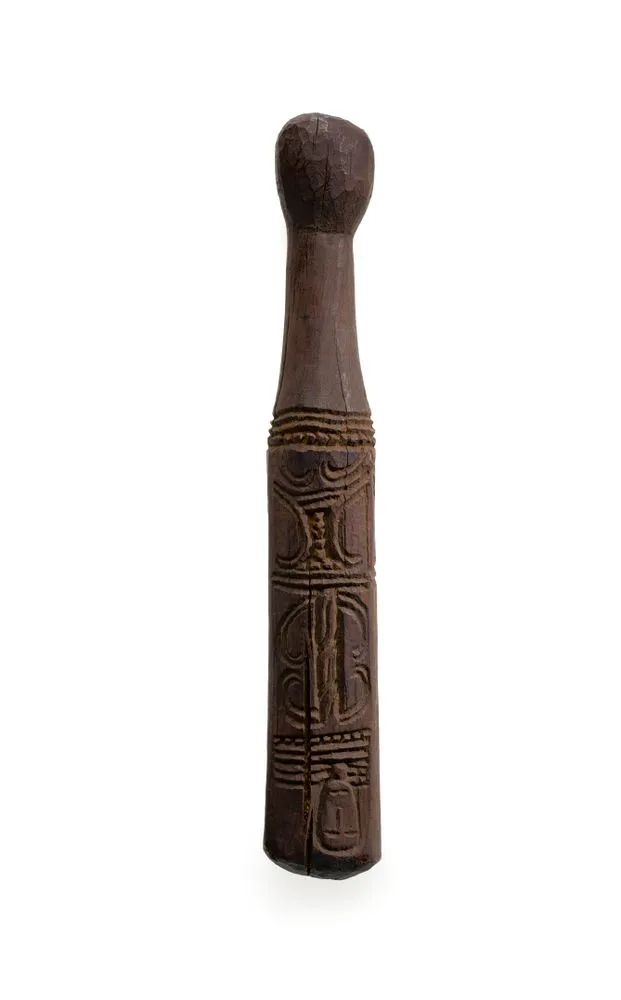 Patu aruhe (fernroot beater)