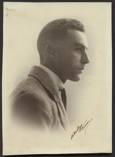 Image: Walter D'Arcy Cresswell