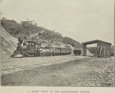 Image: A goods train at the Karangahake station
