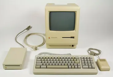 Image: Macintosh Plus computer