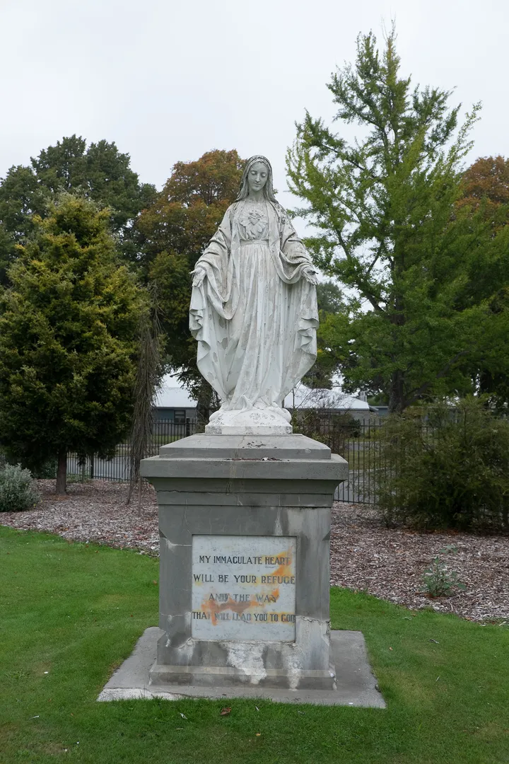 Statue on the front grounds of St John of God, Halswell