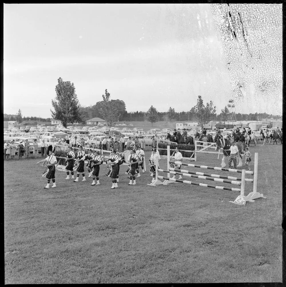 Te Puke A & P Show District Highland Pipe Band leads the Grand Parade