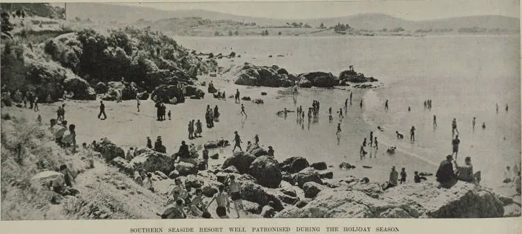 Southern seaside resort well patronised during the holiday season