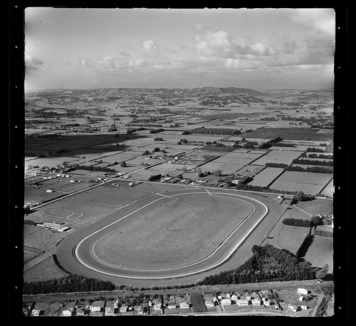 Takanini Racecourse, Papakura District, Auckland Region