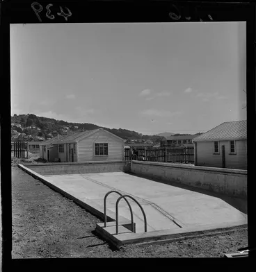 Image: Empty swimming pool at Rongotai College, Wellington