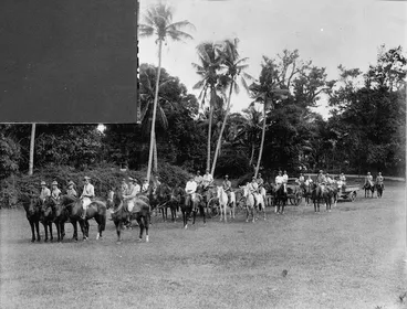Image: Captain Anderson and his artillery in Samoa during WWI