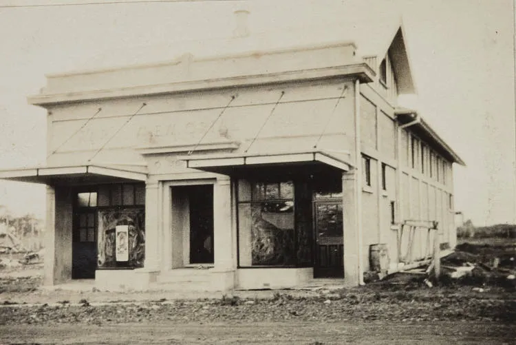 War Memorial Hall, Patumahoe, 1925