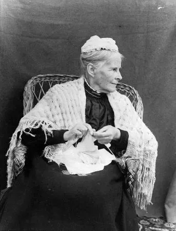 Maria Williams knitting, early 20th century