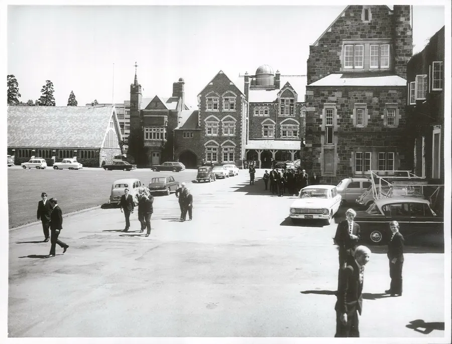 Schools - Secondary - Christ's College