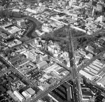Image: Town Hall construction - Christchurch (12997/13009)