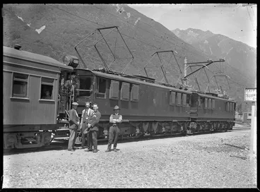 Image: "Eo" class electric locomotive, NZR no 3, ca 1923.