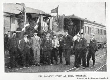 Image: The railway staff at Toko, Taranaki
