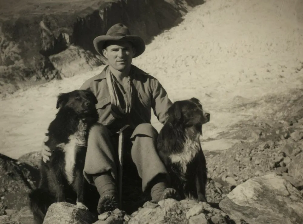 The Guide and his Faithful Friends