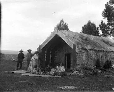 Image: People outside a whare at Ohaaki, Reporoa, 1910