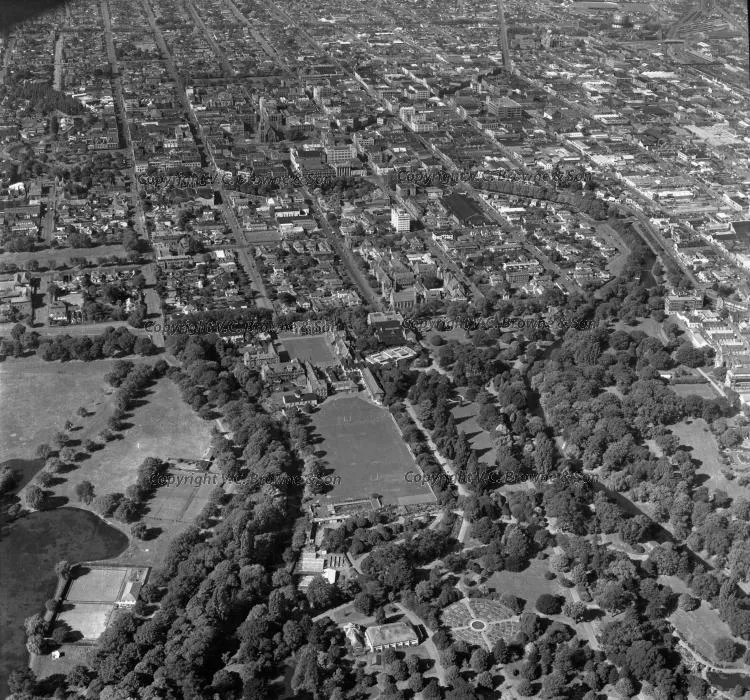 Christs College (1320/1362)