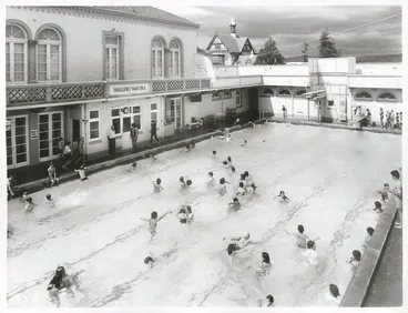 Image: Auckland Province - Rotorua - Blue Baths