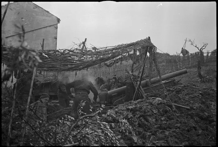 Smoke drifts away from breech of a NZ 25 pounder firing on the Italian Front, World War II - Photograph taken by George Kaye