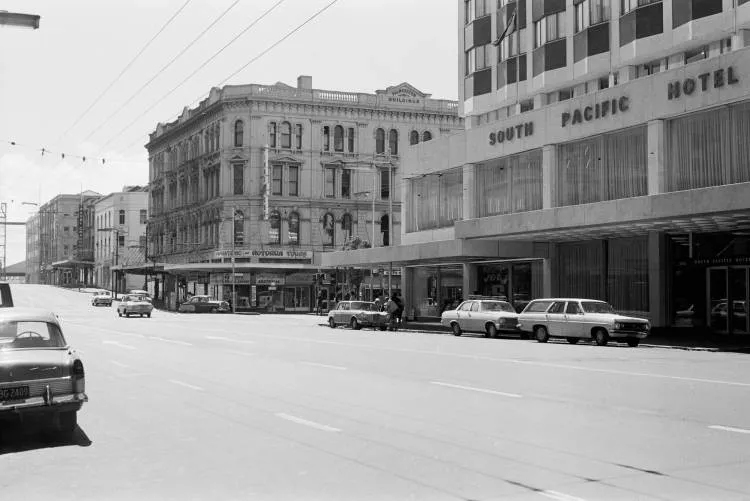 Customs Street, Auckland Central