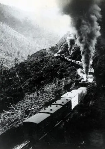 A train on the Rimutaka Incline : Photograph Image: A train on the Rimutaka Incline : Photograph
