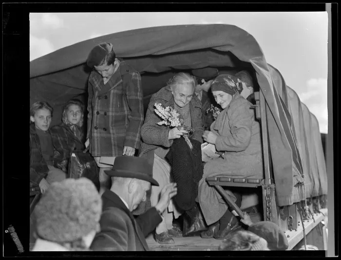 Polish refugees arrive at the camp at Pahiatua