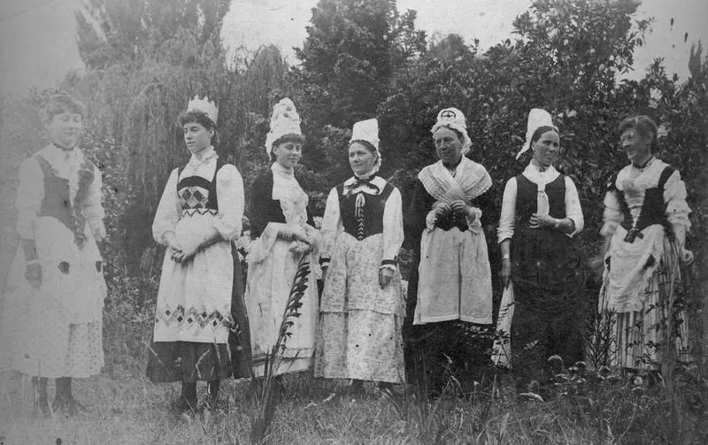 Church Carnival, Sydney Square