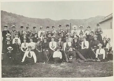 Image: Golf championship meeting, Lower Hutt, Wellington, group of lady players