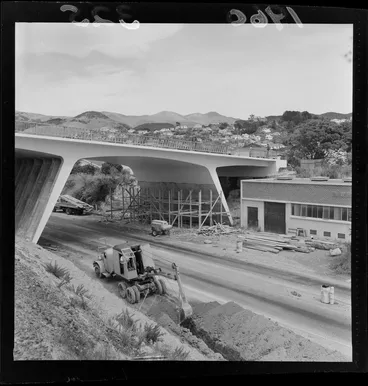 Image: Construction of the Helston Road overbridge and the Johnsonville-Porirua Motorway, North Wellington City