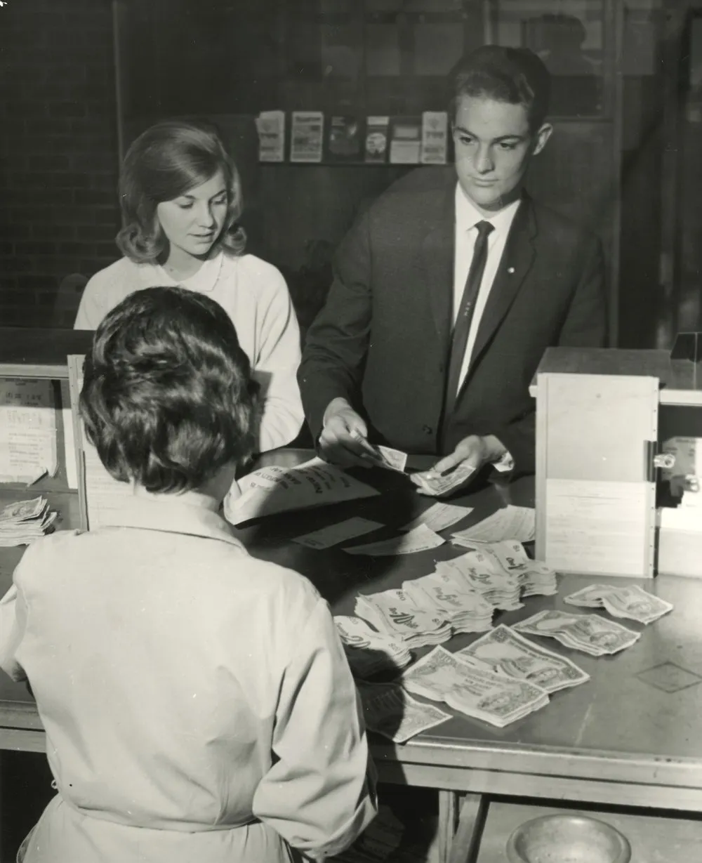 Training for decimal currency; Bank of New Zealand; ca. 1967