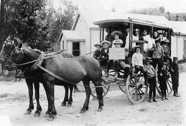 Image: Otaki Convent school group aboard a horse drawn coach