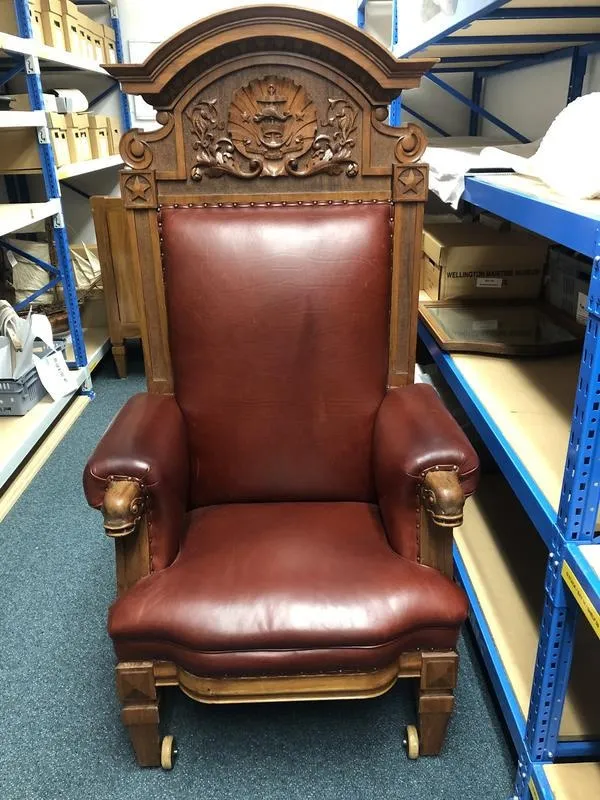 King Chair, Boardroom
