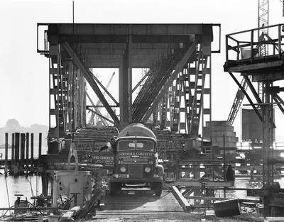 [NZ AK - Harbour Bridge Construction]