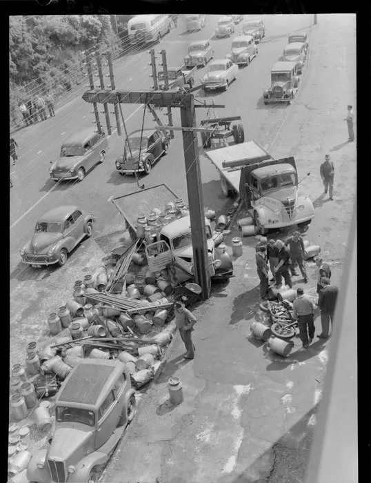 Accident on the Hutt Road