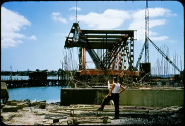 Image: Auckland Harbour Bridge under construction, 1957