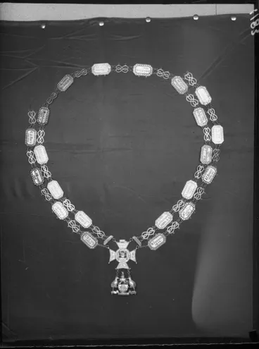 Auckland City Council mayoral chains, 1953 Image: Auckland City Council mayoral chains, 1953