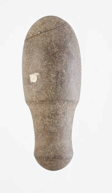 Image: Patu muka (flax fibre pounder)