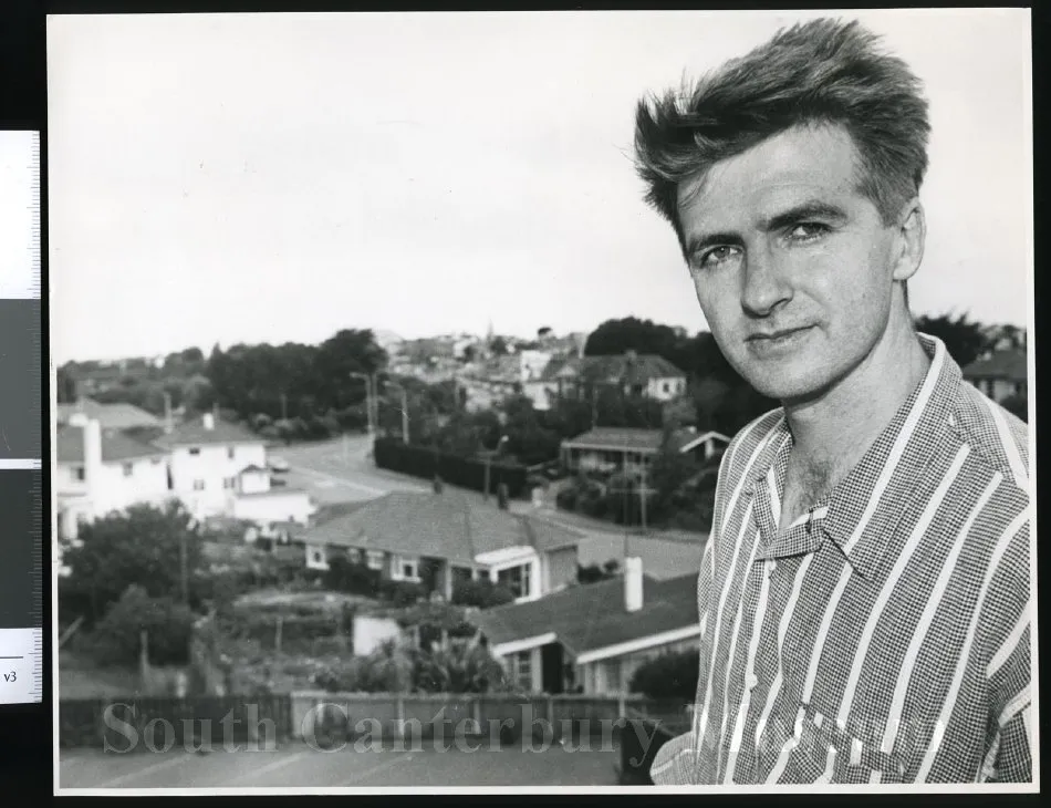 Neil Finn, Crowded House