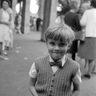 Image: General Motors Xmas Party [P1-4098-6488]