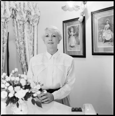 Image: Dawn Hornsby, Dames and Dandies, Parnell Village, 1990