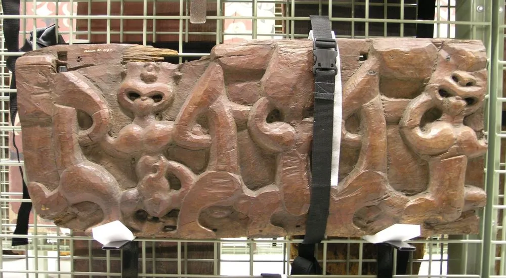 Barge-board fragment