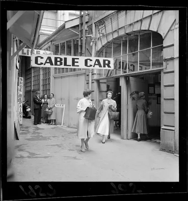 Image: Entrance to cable car terminal from Lambton Quay, Wellington
