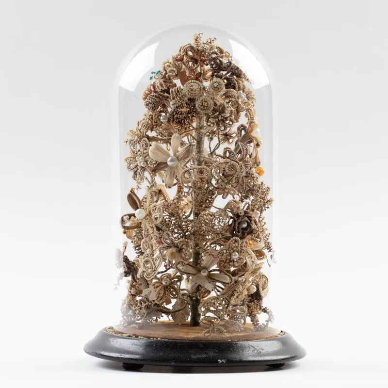 Hair Sculpture, Dickie Family of Tuturau