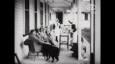 Image: NEW ZEALAND PICTORIAL REVIEWS NO 2