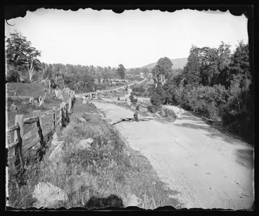 Image: Pakuratahi [Pukuratahi], looking toward Wellington, Wellington and Masterton Road, NZ