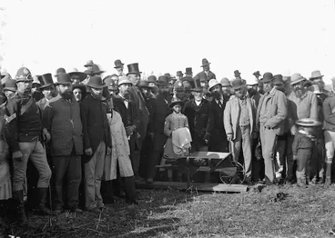 Image: Digging the first sod for the Main Trunk Railway, at the confiscation line at the southern bank of the Puniu River