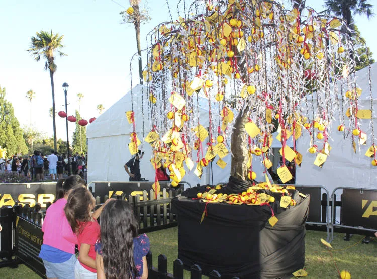 ASB wishing tree, Auckland Lantern Festival.