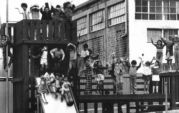 Image: Grey Lynn adventure playground, 1975