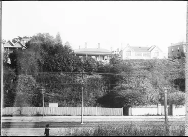 Image: Beach Road, Auckland Central, 1914