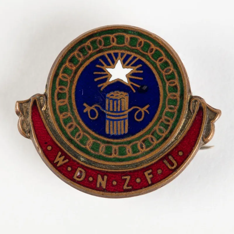 Badge, Women's Division Federated Farmers of New Zealand